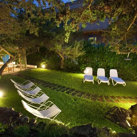 Hotel Nina 3*