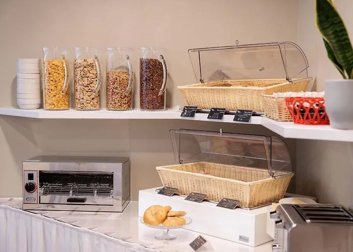 尼娜酒店 酒店 3*