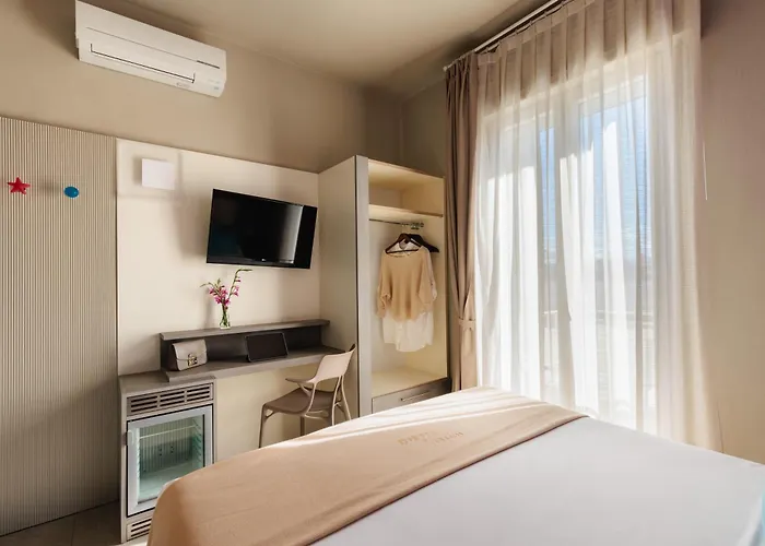 酒店 尼娜酒店 3*