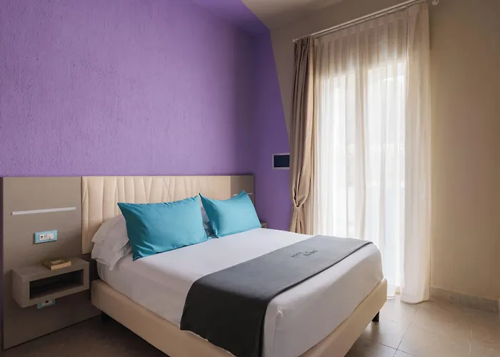 尼娜酒店 3* 毕博纳的码头